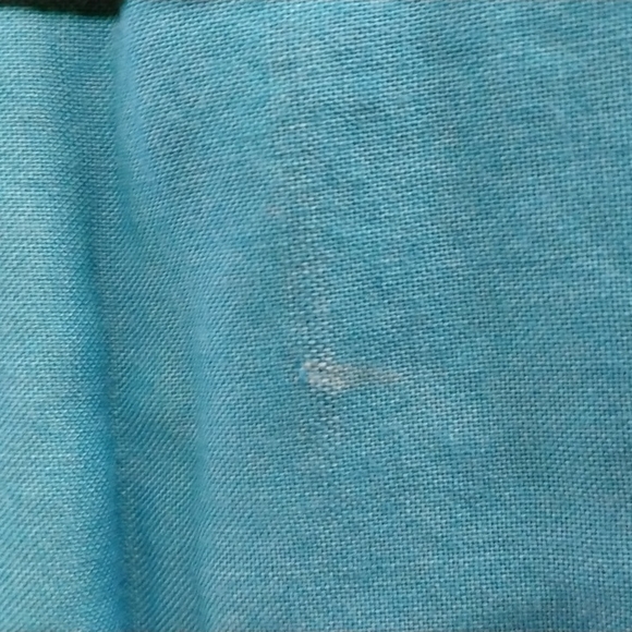 Hibiscus Collection Hawaii Scarf. - Picture 6 of 6